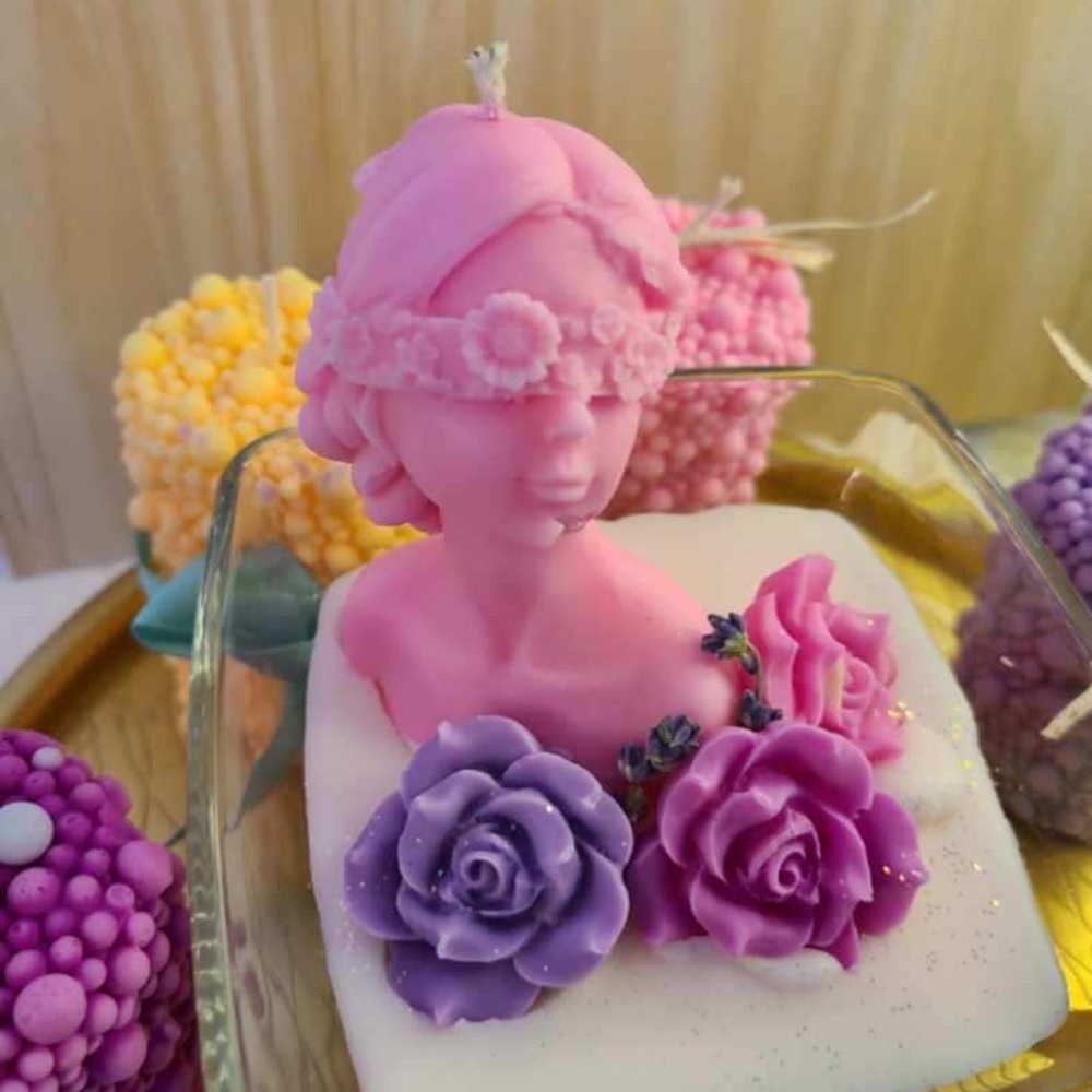 Hand mande Candles - Picture 9 of 16